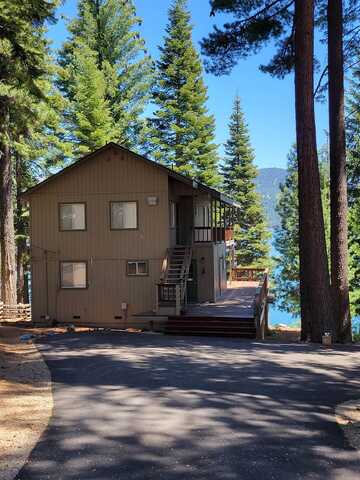 570 Peninsula Drive, Lake Almanor, CA 96137