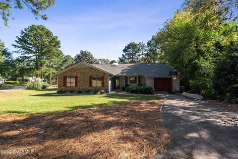 123 Shagbark Road, West End, NC 27376