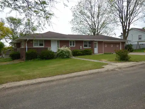 407 S Ward, STOCKTON, IL 61085