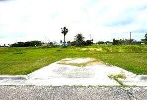Lots 32-34 S Euclid, Aransas Pass, TX 78336