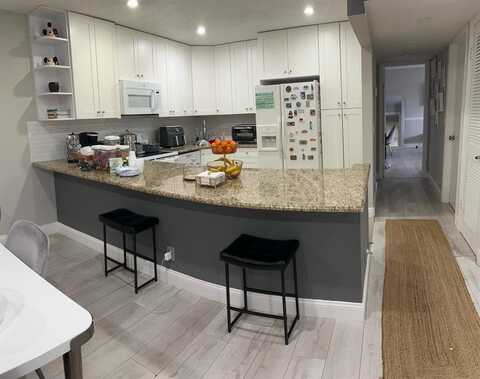 22755 SW 66th Ave, Boca Raton, FL 33428