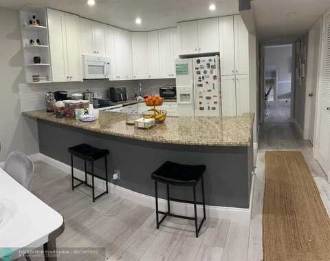 22755 SW 66th Ave, Boca Raton, FL 33428