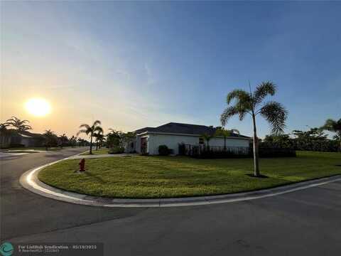 12780 SW Clearwater Way, Port Saint Lucie, FL 34987