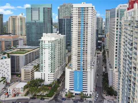1200 Brickell Bay Dr, Miami, FL 33131