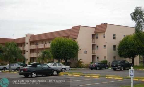 9261 Sunrise Lakes Blvd, Sunrise, FL 33322