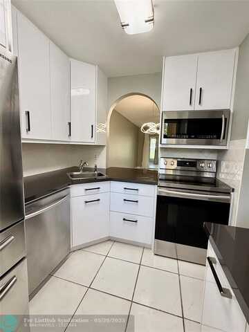3500 SW Natura Blvd, Deerfield Beach, FL 33441