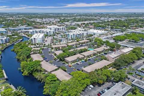 2920 NE 8th Ter, Oakland Park, FL 33334