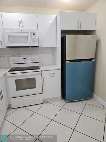 5665 W 20th Ave, Hialeah, FL 33012