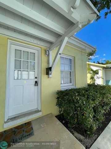 104 NE 4th Ave, Delray Beach, FL 33483