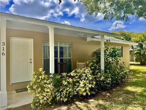 316 30th Avenue, Vero Beach, FL 32968