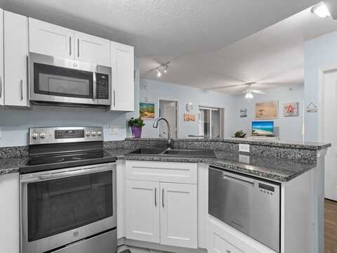 5095 Fairways Circle, Vero Beach, FL 32967
