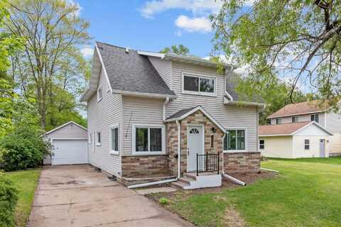 2823 BLAINE Street, STEVENS POINT, WI 54481