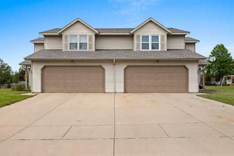 2807 AQUARIUS Road, GREEN BAY, WI 54311