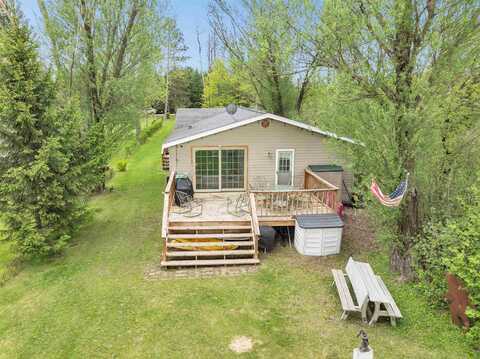 W6576 20TH Drive, WAUTOMA, WI 54982