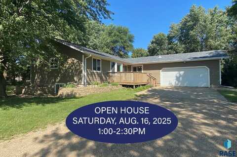 46202 267th St, Hartford, SD 57033