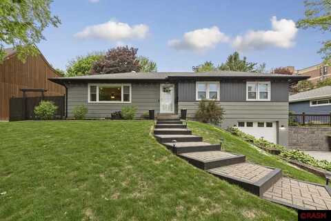 510 Capitol Drive, Saint Peter, MN 56082