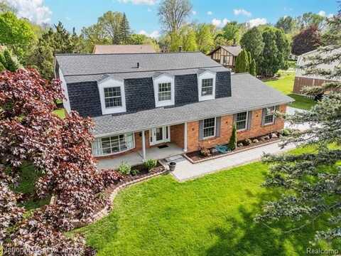 34623 LAKEHURST Drive S, Farmington Hills, MI 48331