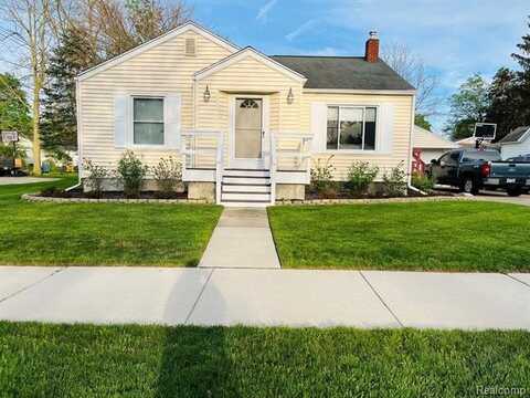 310 LUCE Avenue, Flushing, MI 48433