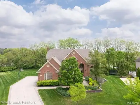 24160 ARGYLE Street, Novi, MI 48374