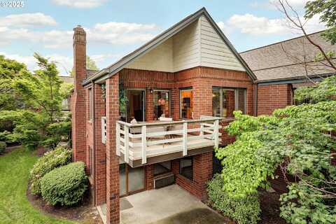 15025 NE SACRAMENTO ST, Portland, OR 97230