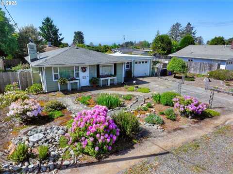 311 MAPLE ST, Brookings, OR 97415