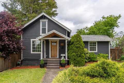 3211 F ST, Vancouver, WA 98663