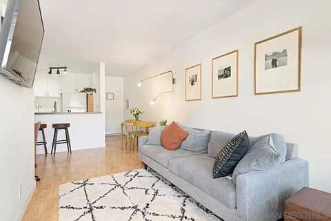 4060 Huerfano Ave, San Diego, CA 92117