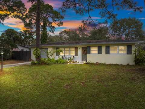 7202 Donlon Road, Fort Pierce, FL 34951