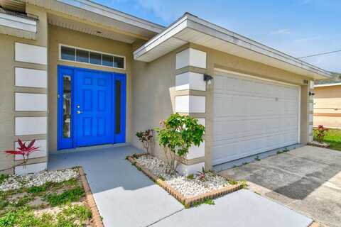 880 SW Jennifer Terrace, Port Saint Lucie, FL 34953