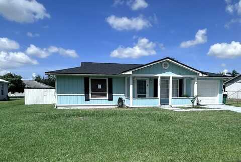 1920 SW Taurus Lane, Port Saint Lucie, FL 34983