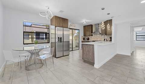 234 Capri E, Delray Beach, FL 33484