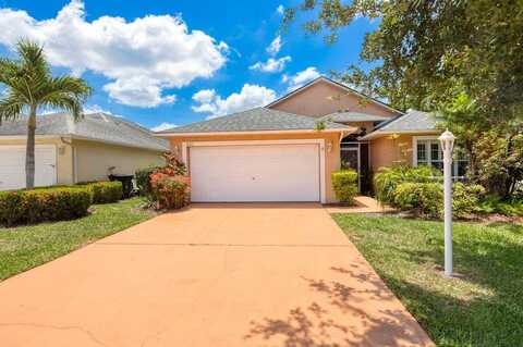 520 SW Cyrilla Trail, Port Saint Lucie, FL 34953