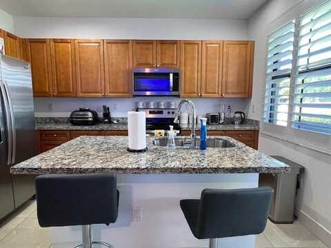 3000 King Palm Way, Riviera Beach, FL 33410