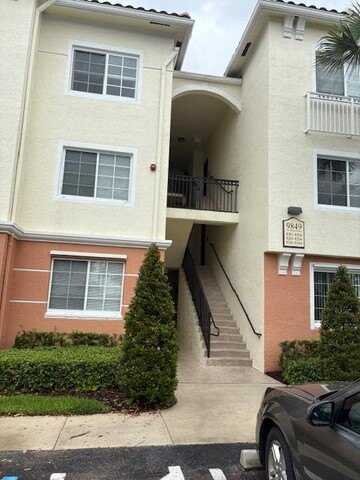 9849 Baywinds Drive, West Palm Beach, FL 33411