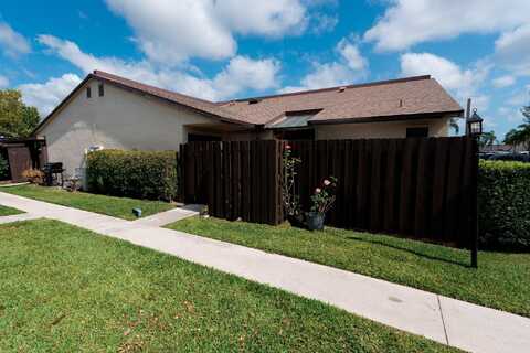 3504 Waterview Circle, Palm Springs, FL 33461
