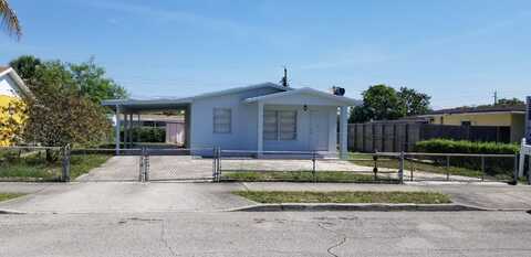 717 Hollywood Place, West Palm Beach, FL 33405