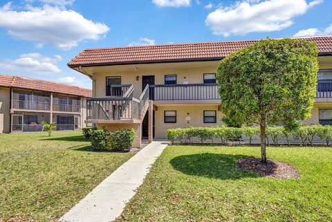 21895 Lake Forest Circle, Boca Raton, FL 33433