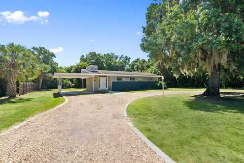 2560 50th Avenue, Vero Beach, FL 32966