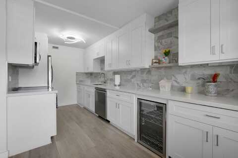 1084 Guildford E, Boca Raton, FL 33434