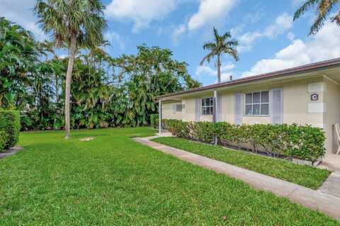 2830 Ashley Drive W, West Palm Beach, FL 33415