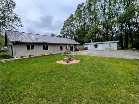 8440 N D Street, Stockton, MN 55987