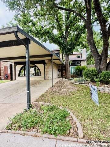 2927 Ash Field Dr., San Antonio, TX 78245