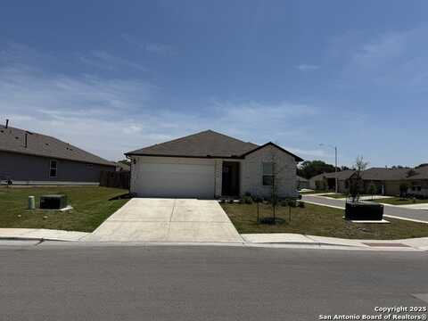 322 addison, Lockhart, TX 78644