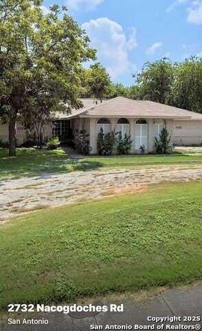 2732 Nacogdoches, San Antonio, TX 78217