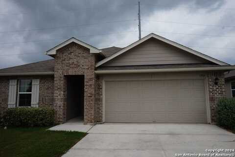 1308 Parkwood, Seguin, TX 78155