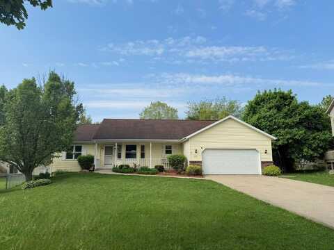 407 Overlook Terrace, Marshall, WI 53559