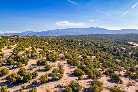 25 Majigo Drive, Santa Fe, NM 87506
