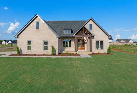 201 Hummingbird Way, Killen, AL 35645