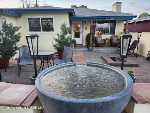 1012 ZUNI Drive, Farmington, NM 87401