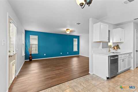 113 Altamont Street, Hutto, TX 78634